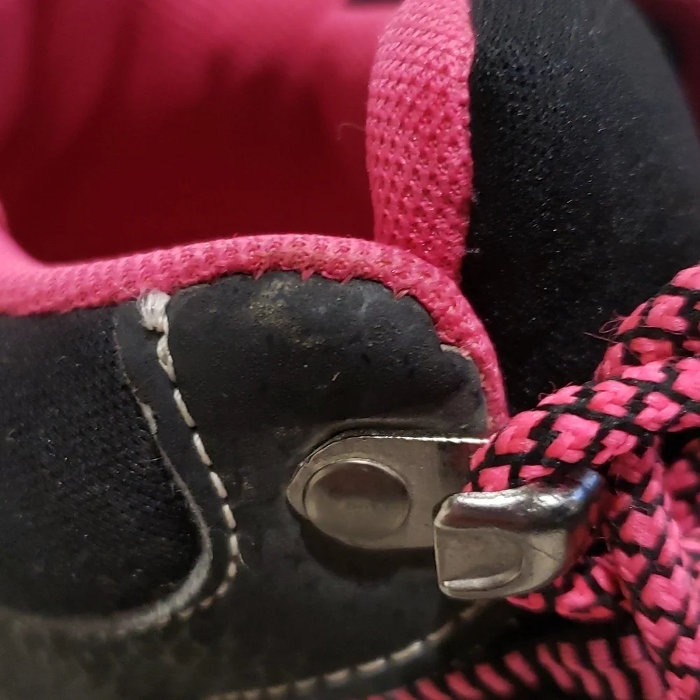 Pink and black snickers kids size 3 - Picture 7 of 8